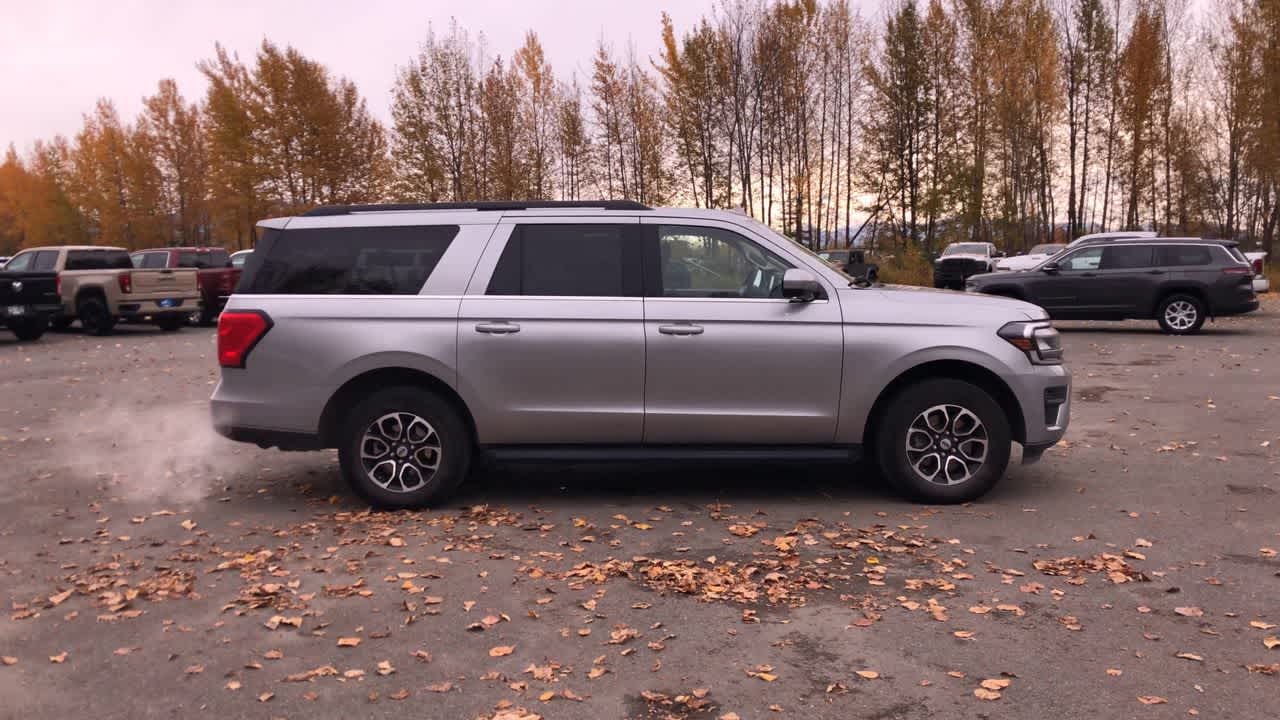 Thumbnail: 2024 Ford Expedition MAX - 16