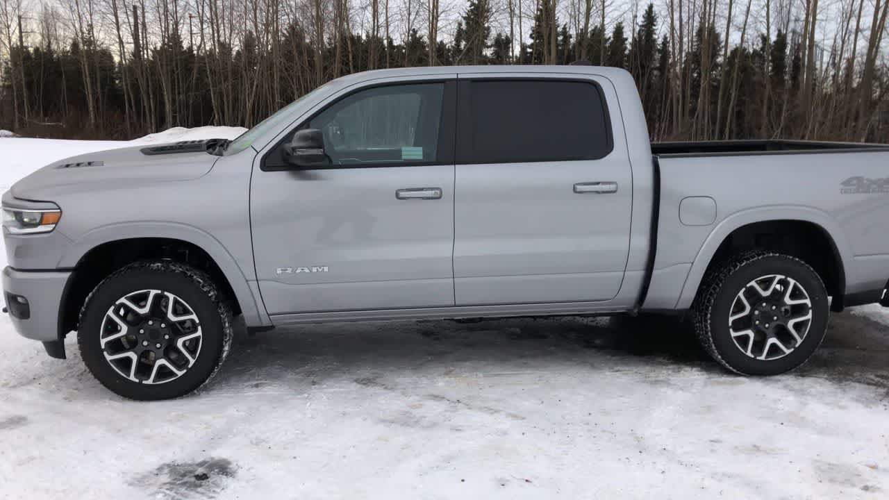 2025 RAM 1500 Laramie 7