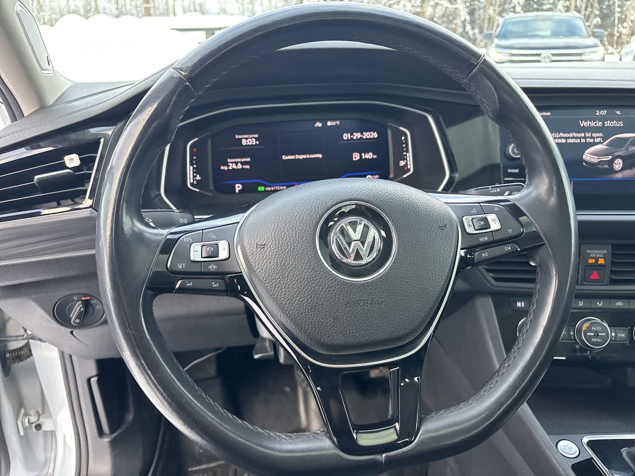 Thumbnail: 2019 Volkswagen Jetta - 24