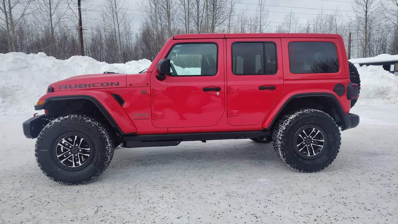 Thumbnail: 2026 Jeep Wrangler - 6