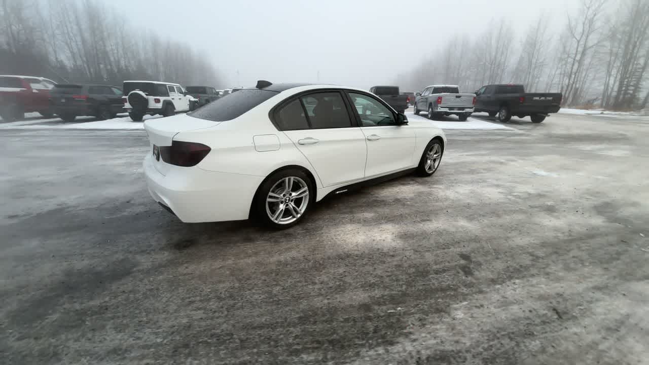 Thumbnail: 2013 BMW 3 Series - 14