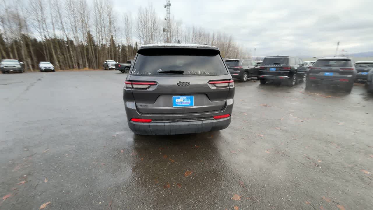 Thumbnail: 2024 Jeep Grand Cherokee L - 12
