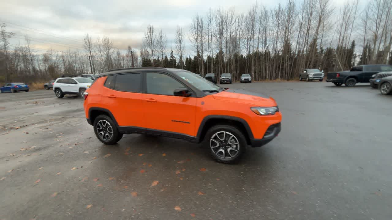 Thumbnail: 2026 Jeep Compass - 17