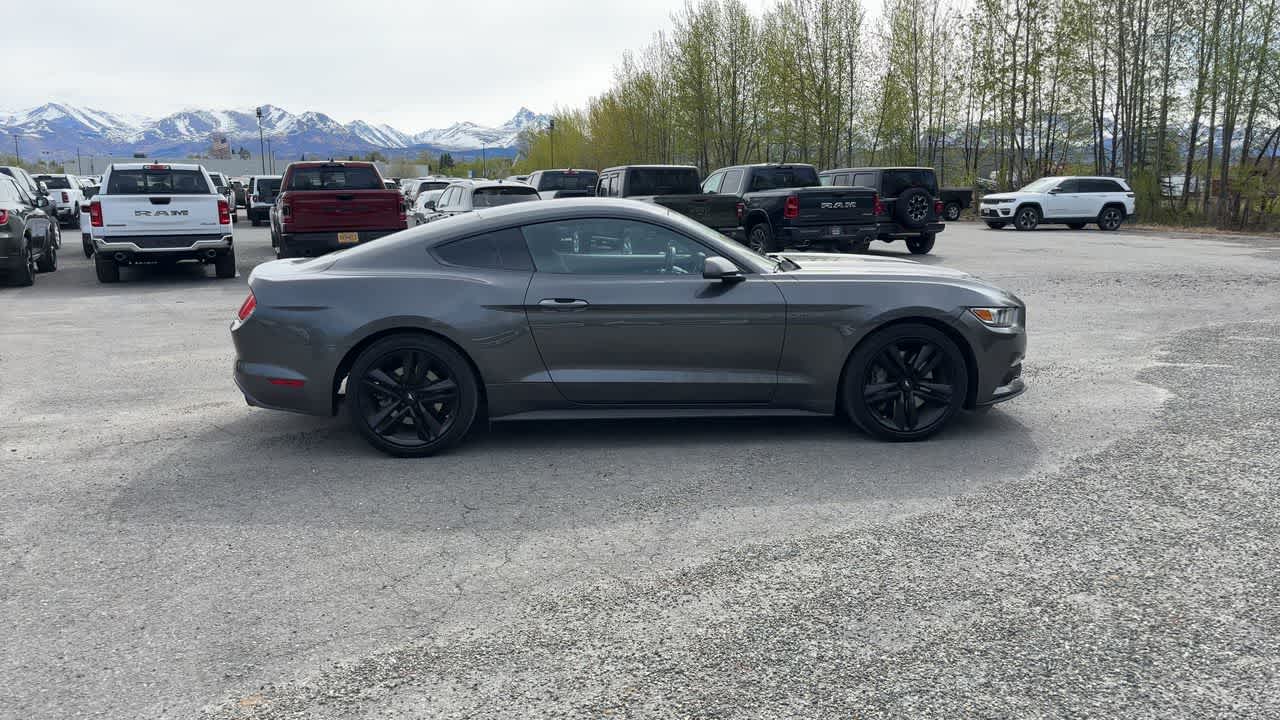 Thumbnail: 2016 Ford Mustang - 16