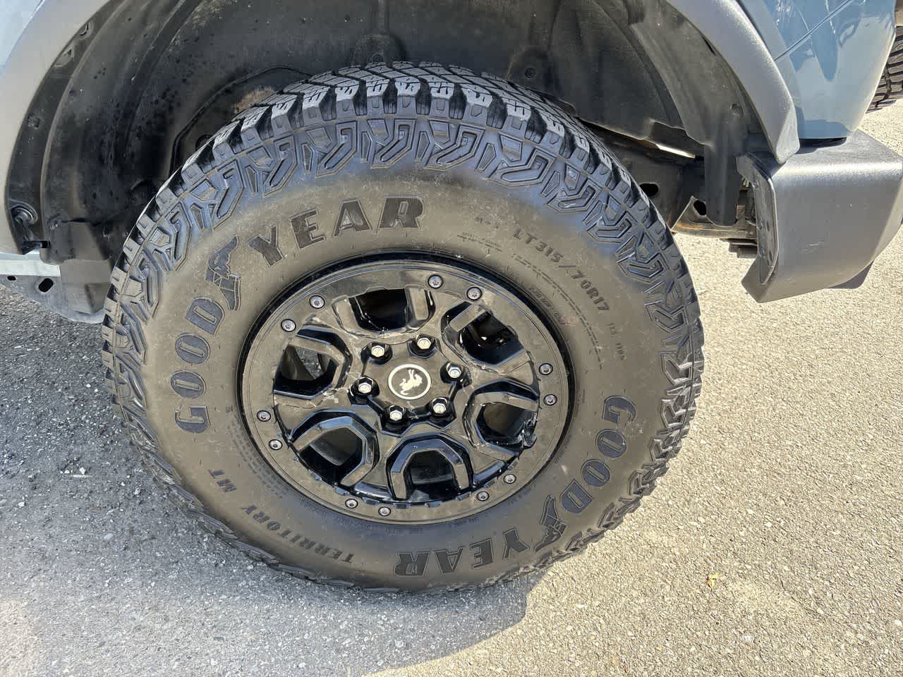 Thumbnail: 2022 Ford Bronco - 21