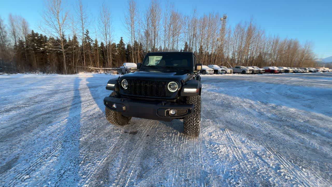 Thumbnail: 2026 Jeep Wrangler - 5
