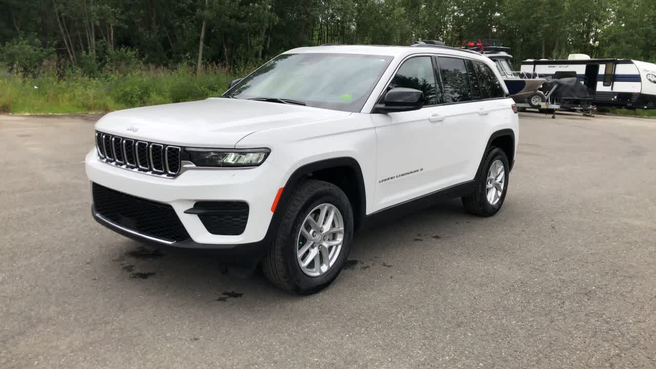 Thumbnail: 2025 Jeep Grand Cherokee - 5