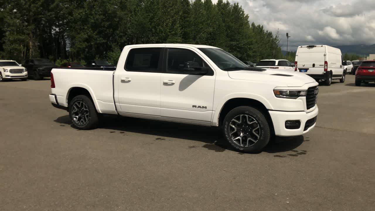Thumbnail: 2025 RAM 1500 - 17