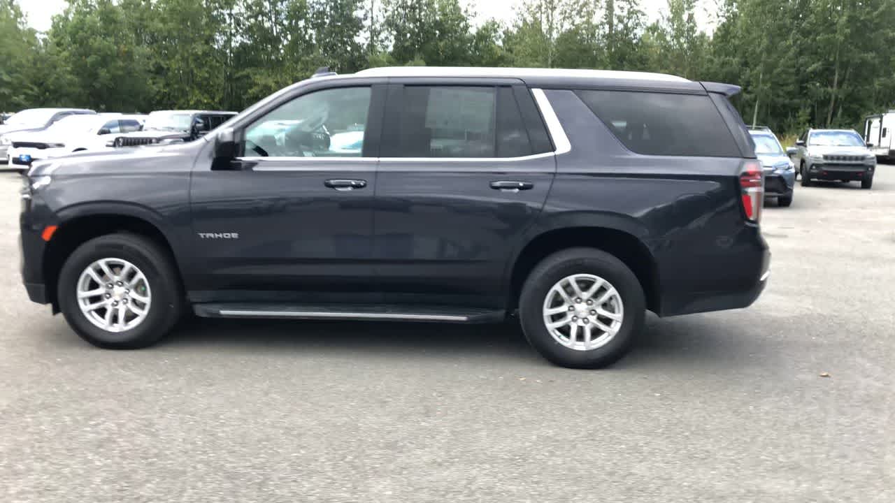 Thumbnail: 2023 Chevrolet Tahoe - 8