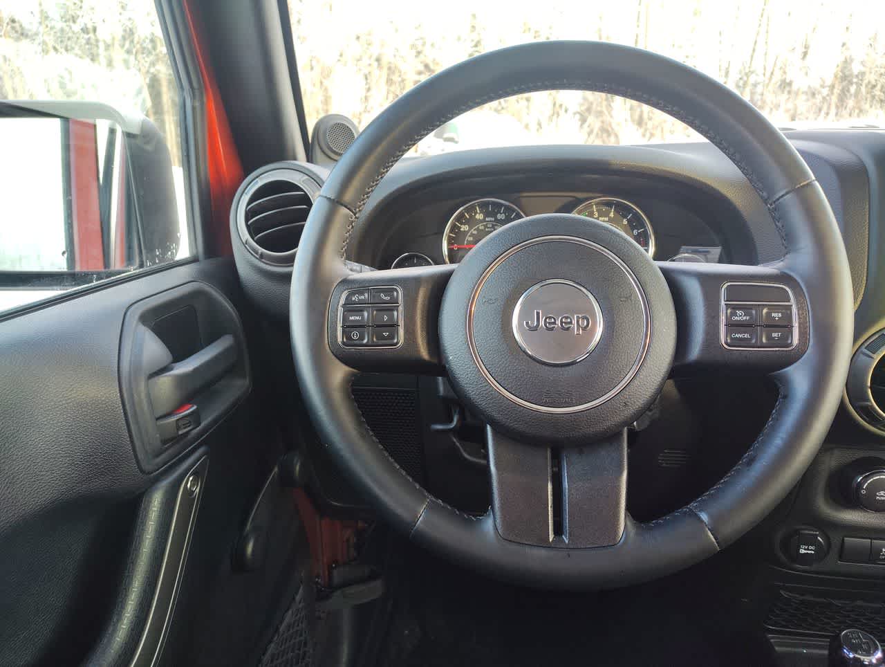 Thumbnail: 2014 Jeep Wrangler - 25