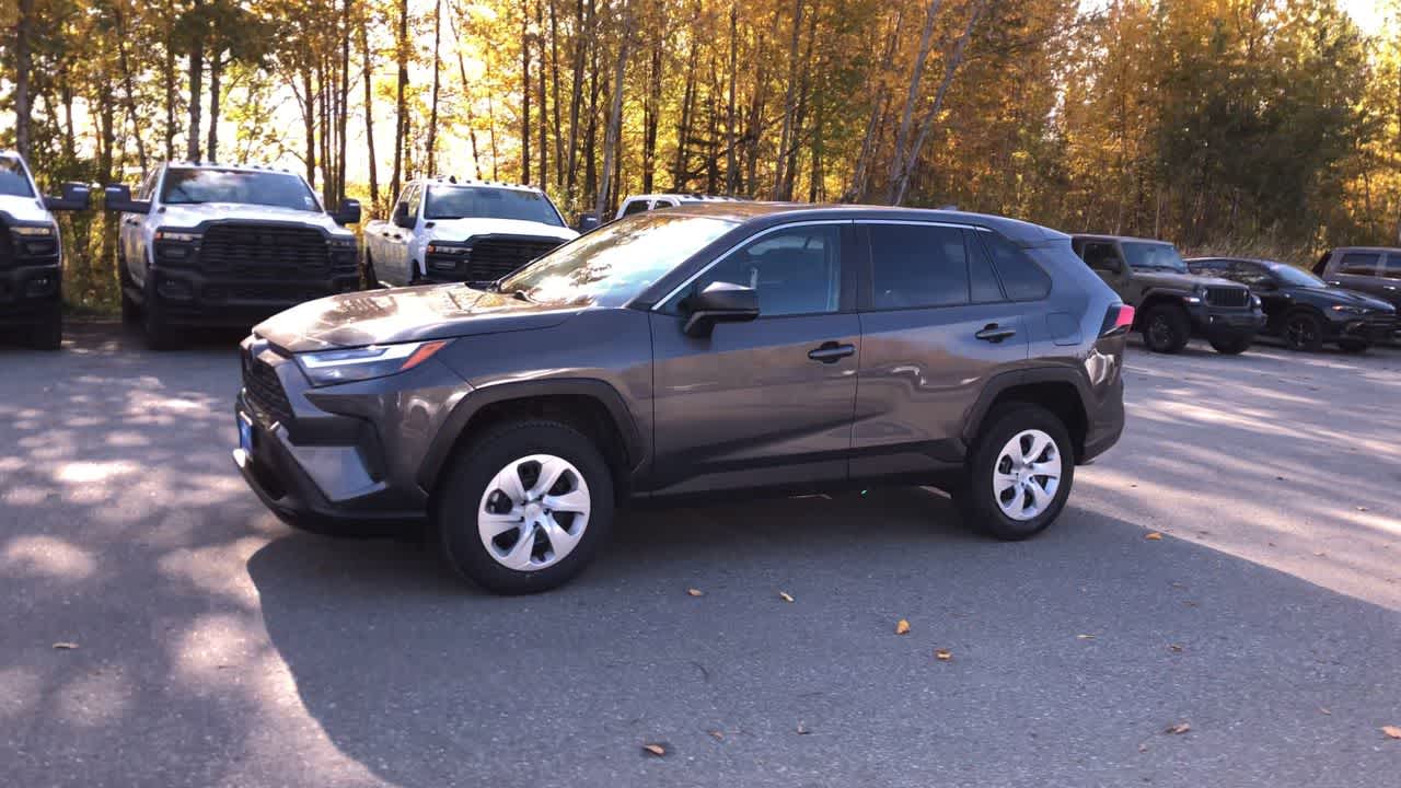 Thumbnail: 2024 Toyota RAV4 - 7