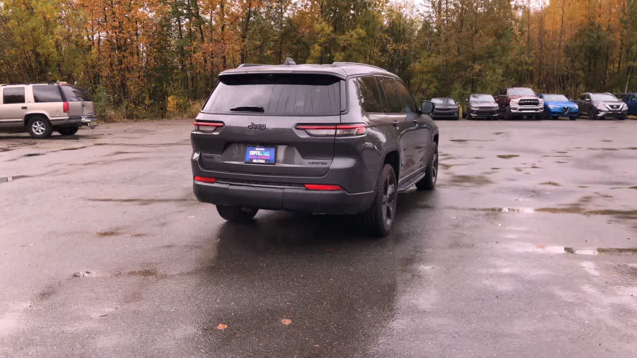 Thumbnail: 2025 Jeep Grand Cherokee - 13