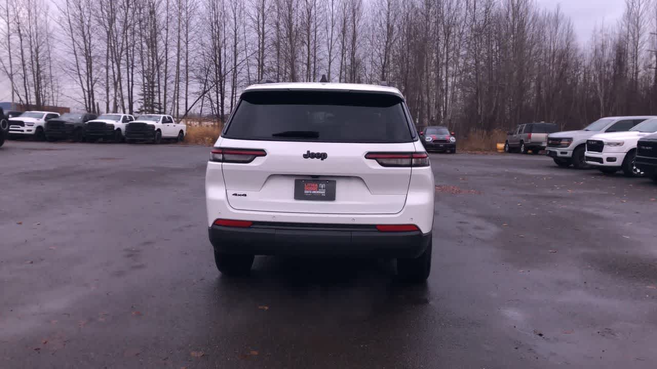 Thumbnail: 2024 Jeep Grand Cherokee L - 11