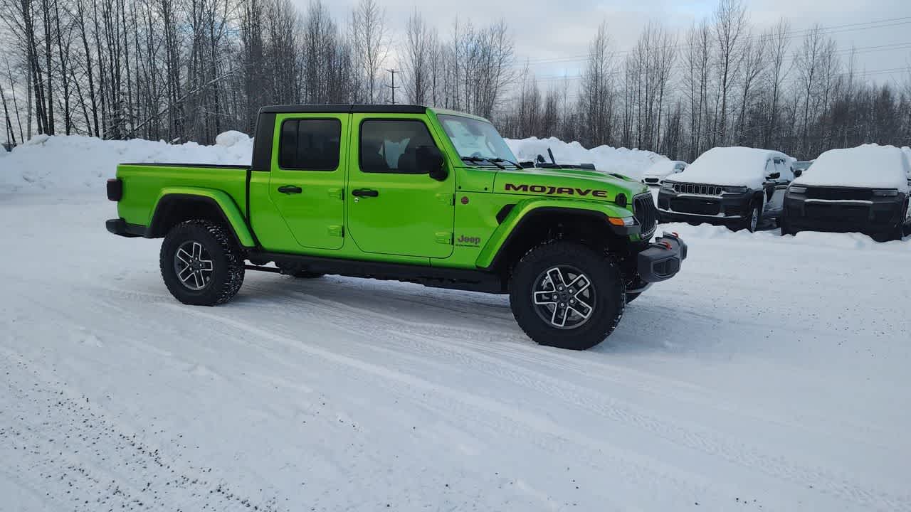Thumbnail: 2026 Jeep Gladiator - 16