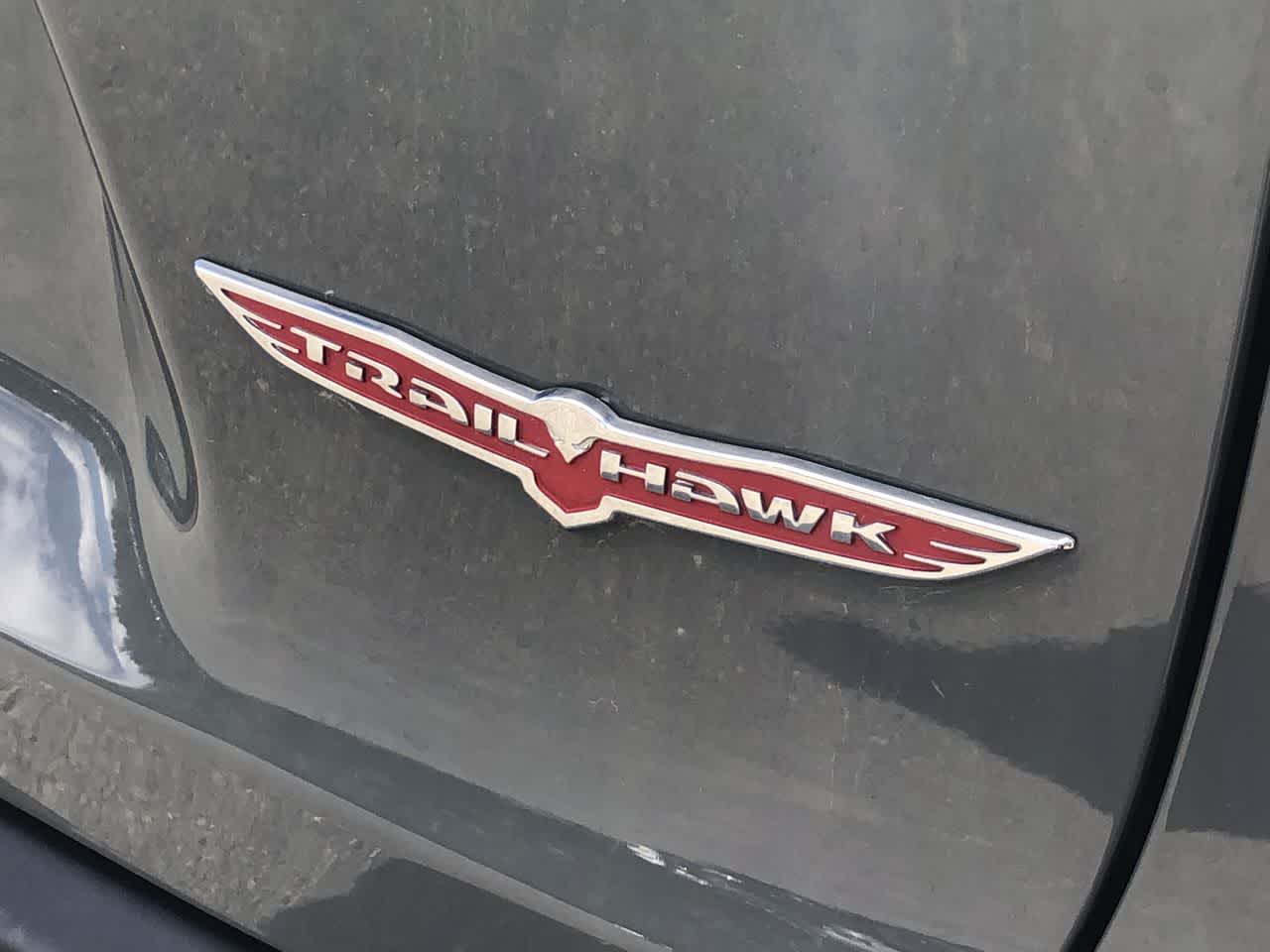 Thumbnail: 2022 Jeep Cherokee - 19