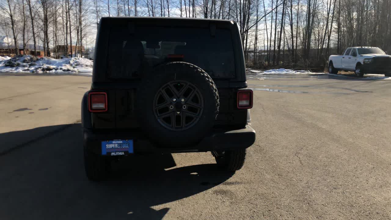 Thumbnail: 2025 Jeep Wrangler - 11