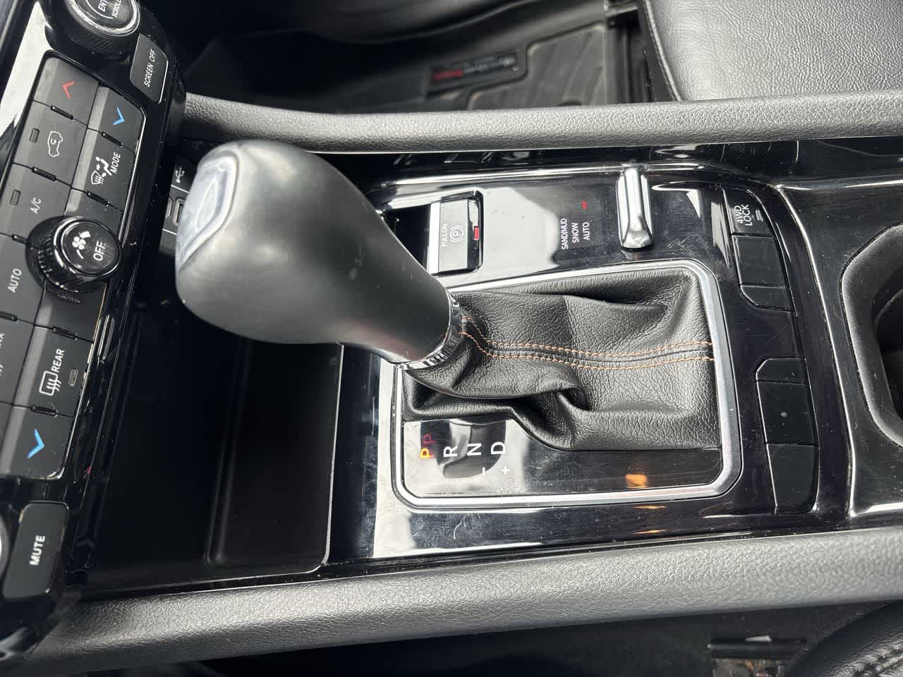 Thumbnail: 2022 Jeep Compass - 18