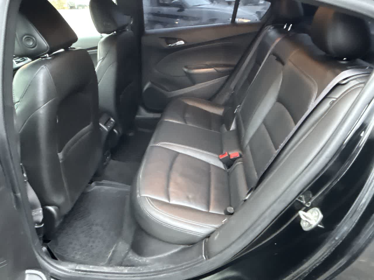 Thumbnail: 2016 Chevrolet Cruze - 21