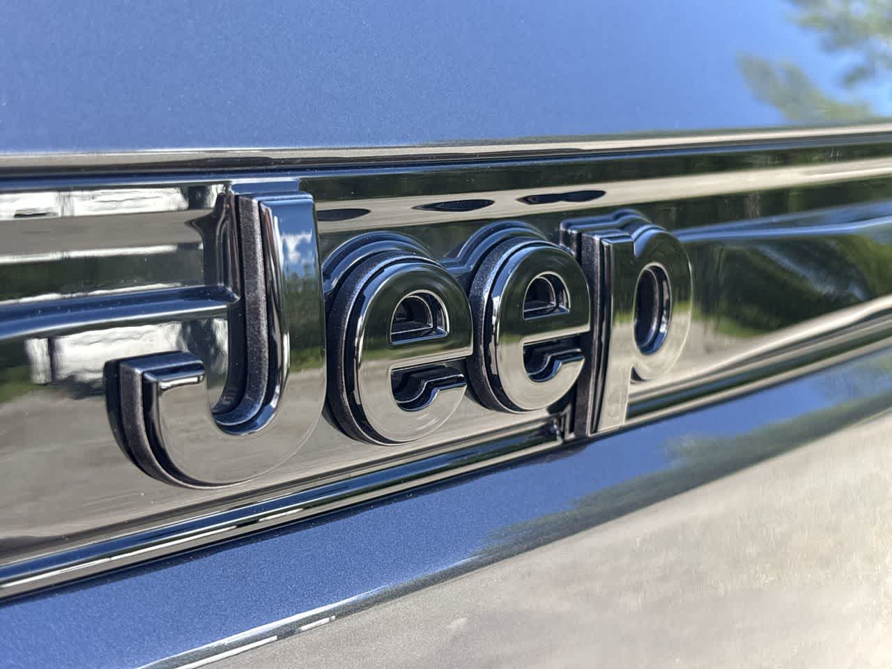 Thumbnail: 2026 Jeep Grand Cherokee - 19