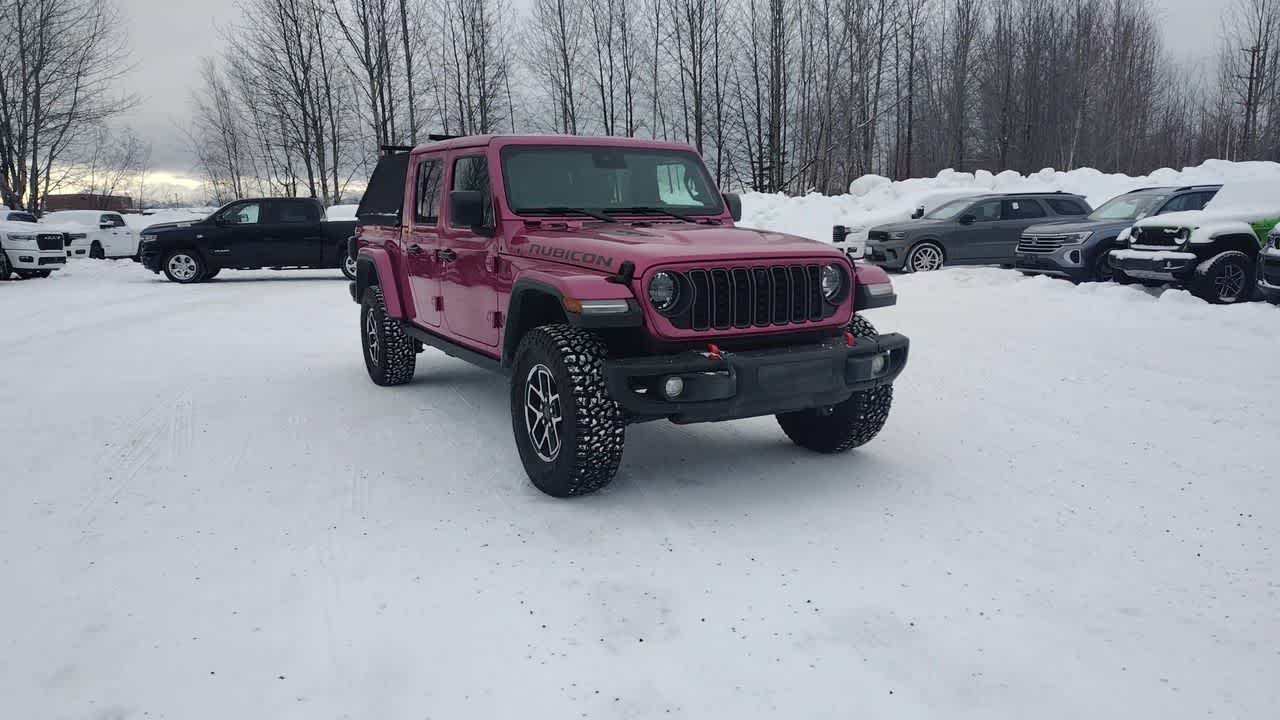 Thumbnail: 2024 Jeep Gladiator - 2