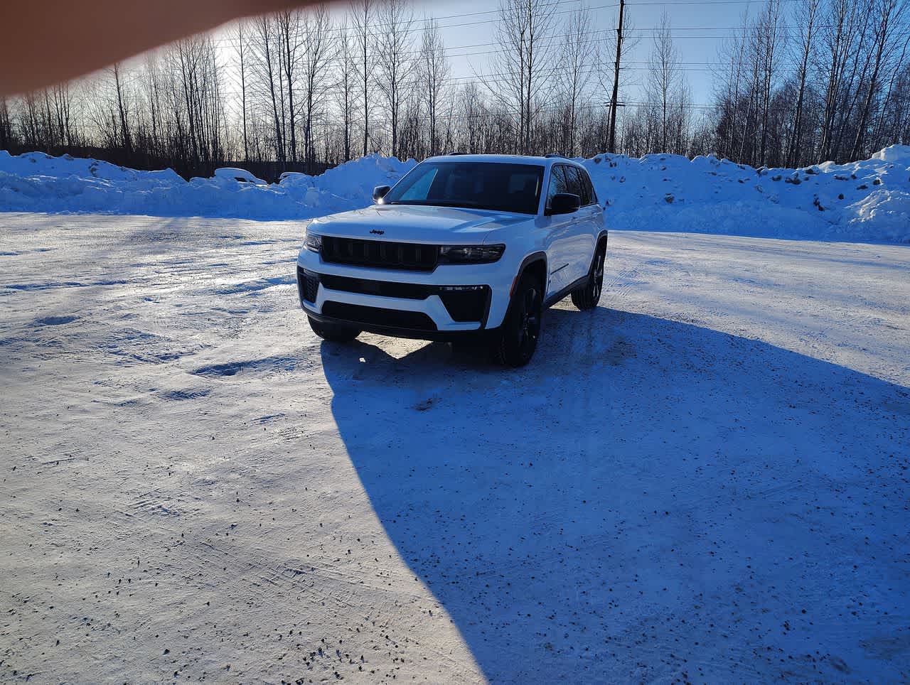 Thumbnail: 2026 Jeep Grand Cherokee - 4