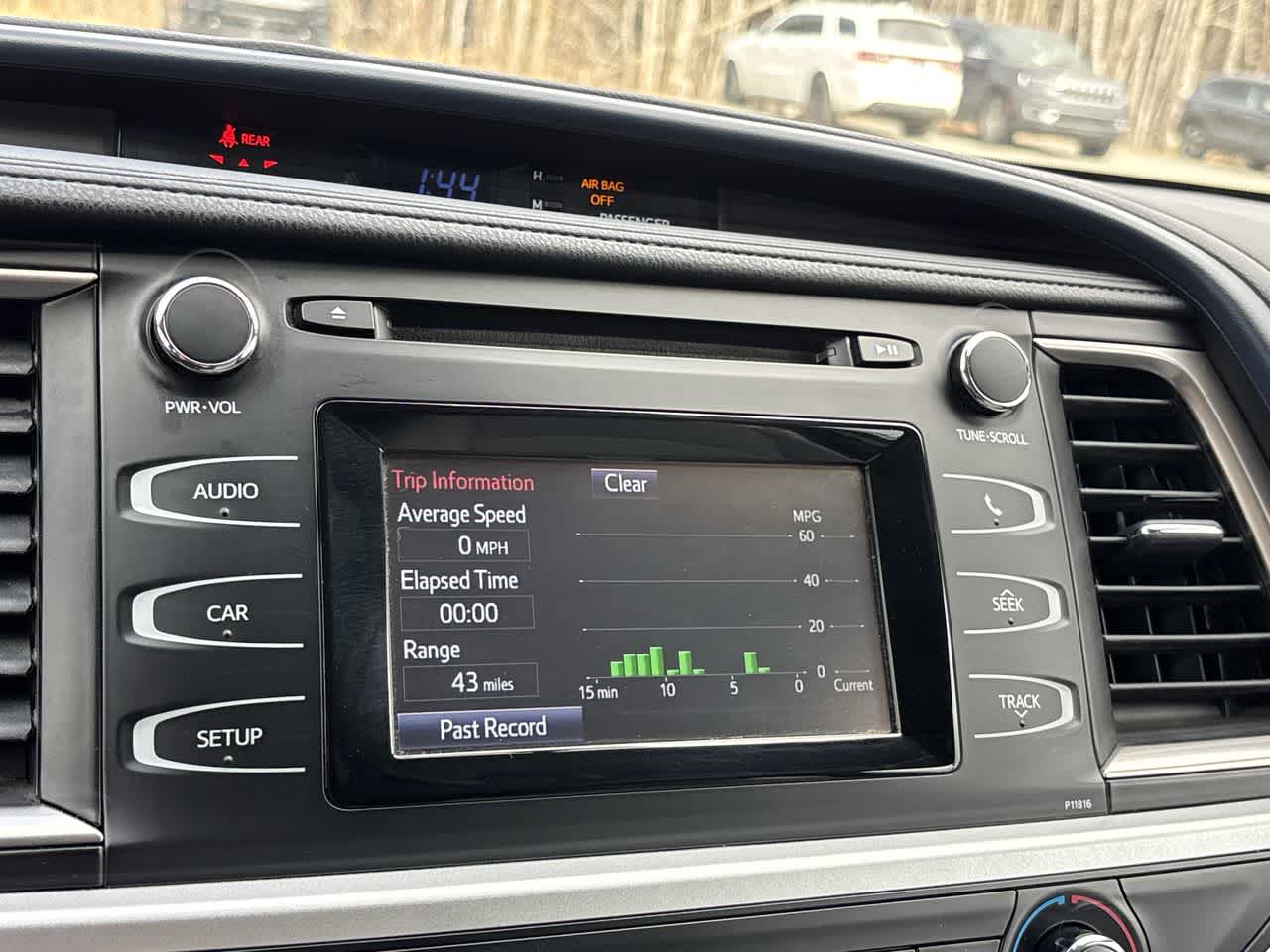 Thumbnail: 2019 Toyota Highlander - 10