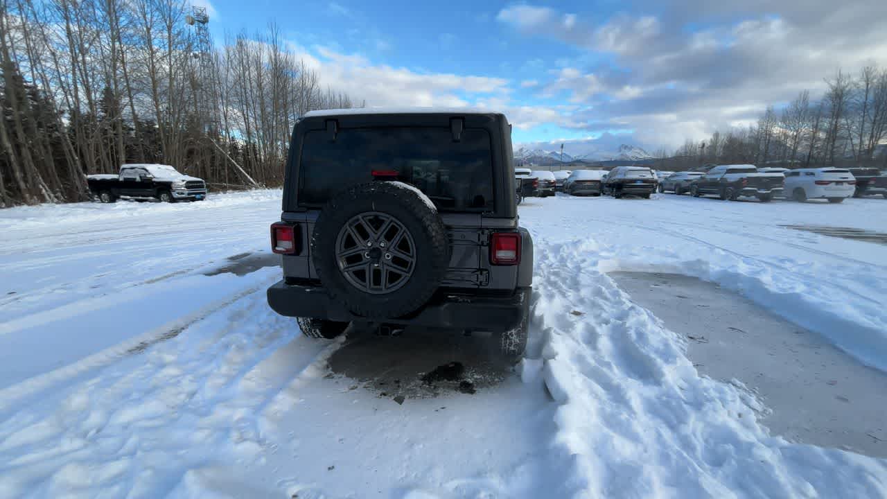 Thumbnail: 2026 Jeep Wrangler - 13