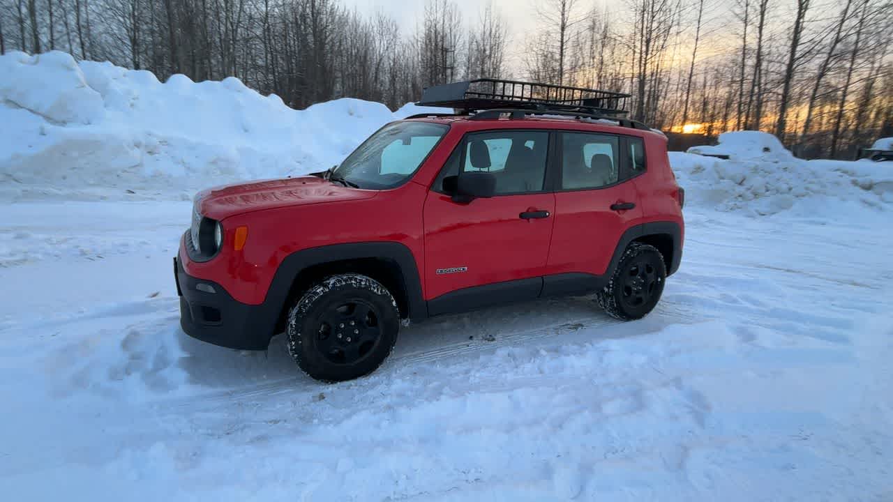 Thumbnail: 2017 Jeep Renegade - 7
