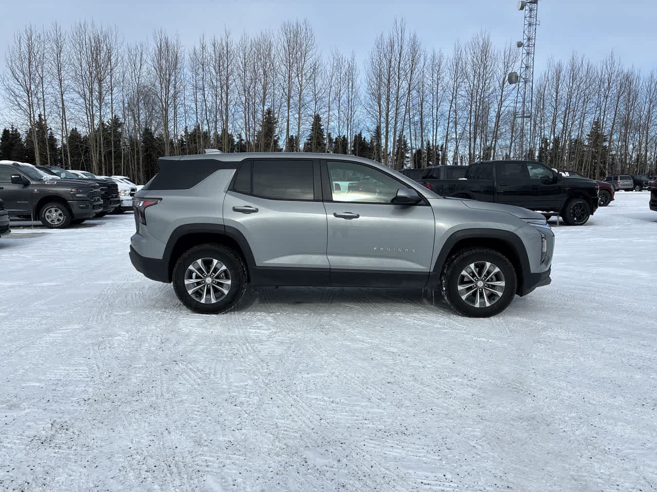 Thumbnail: 2025 Chevrolet Equinox - 9