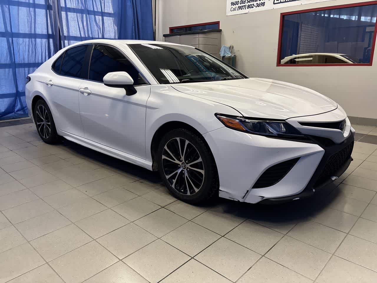 Thumbnail: 2019 Toyota Camry - 2