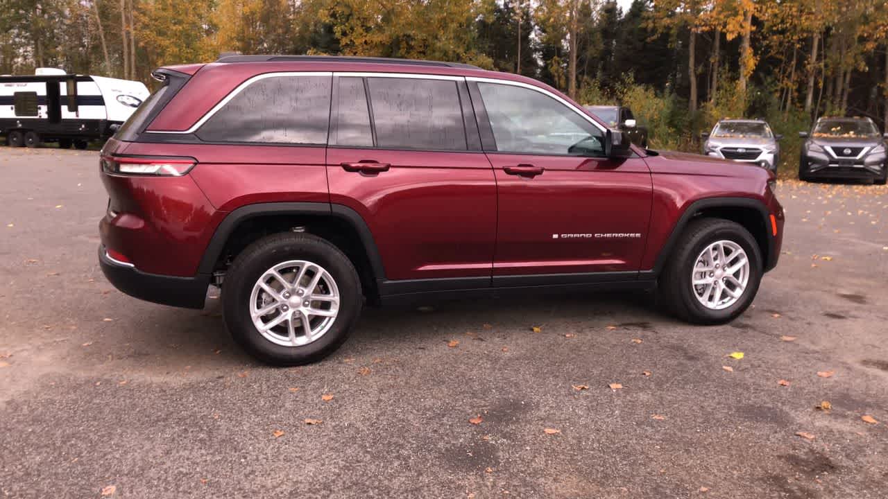 Thumbnail: 2025 Jeep Grand Cherokee - 15