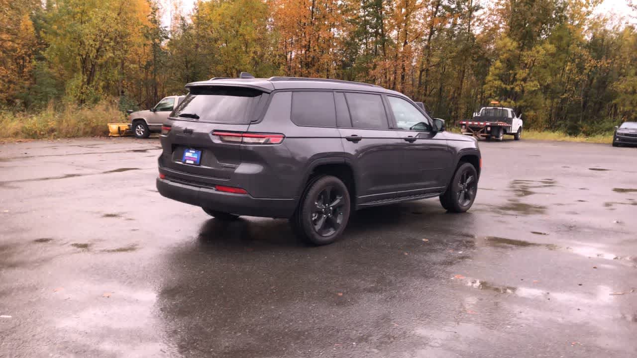 Thumbnail: 2025 Jeep Grand Cherokee - 14