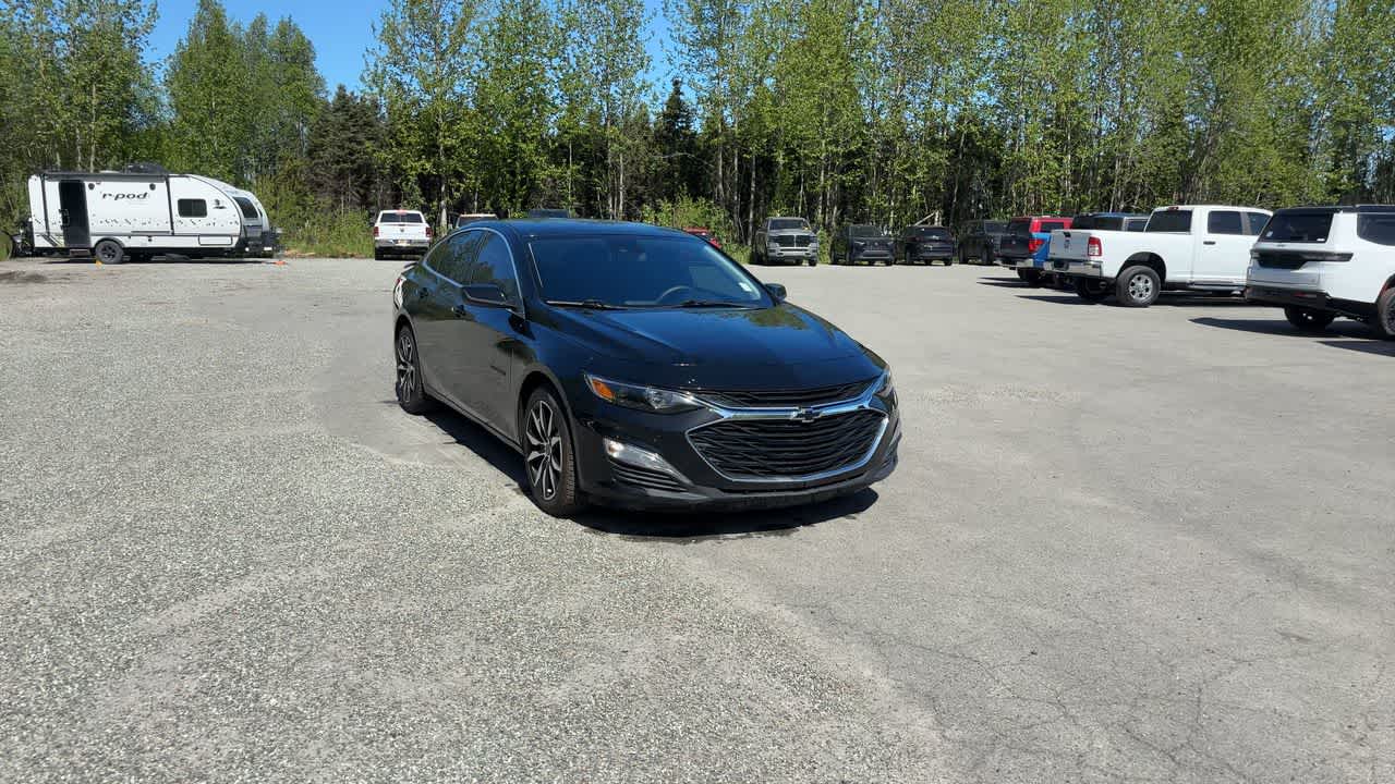 Thumbnail: 2024 Chevrolet Malibu - 3