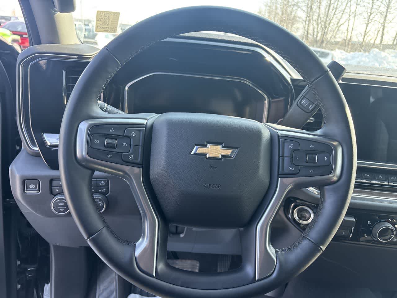 Thumbnail: 2025 Chevrolet Silverado 1500 - 16