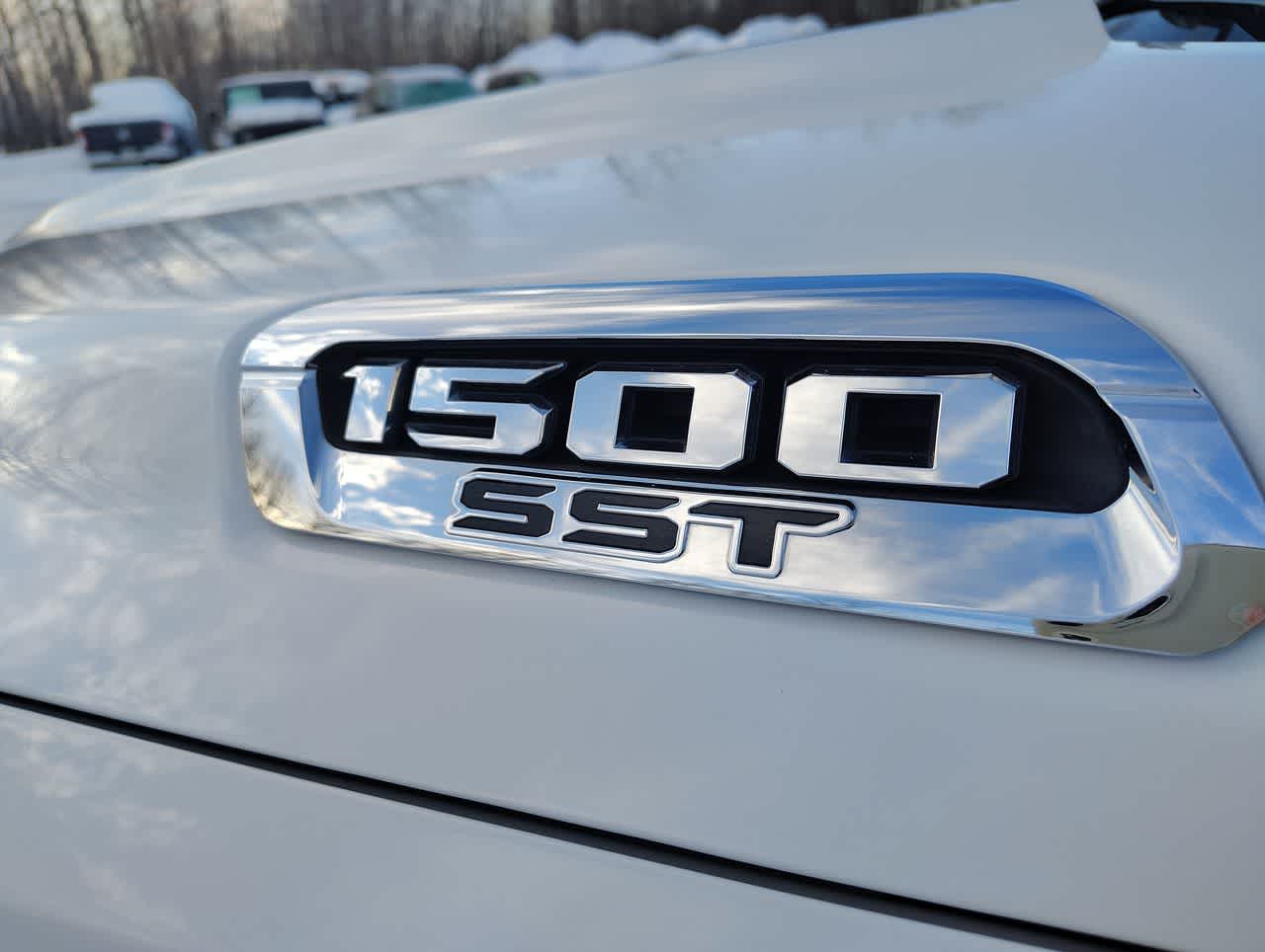 Thumbnail: 2025 RAM 1500 - 18