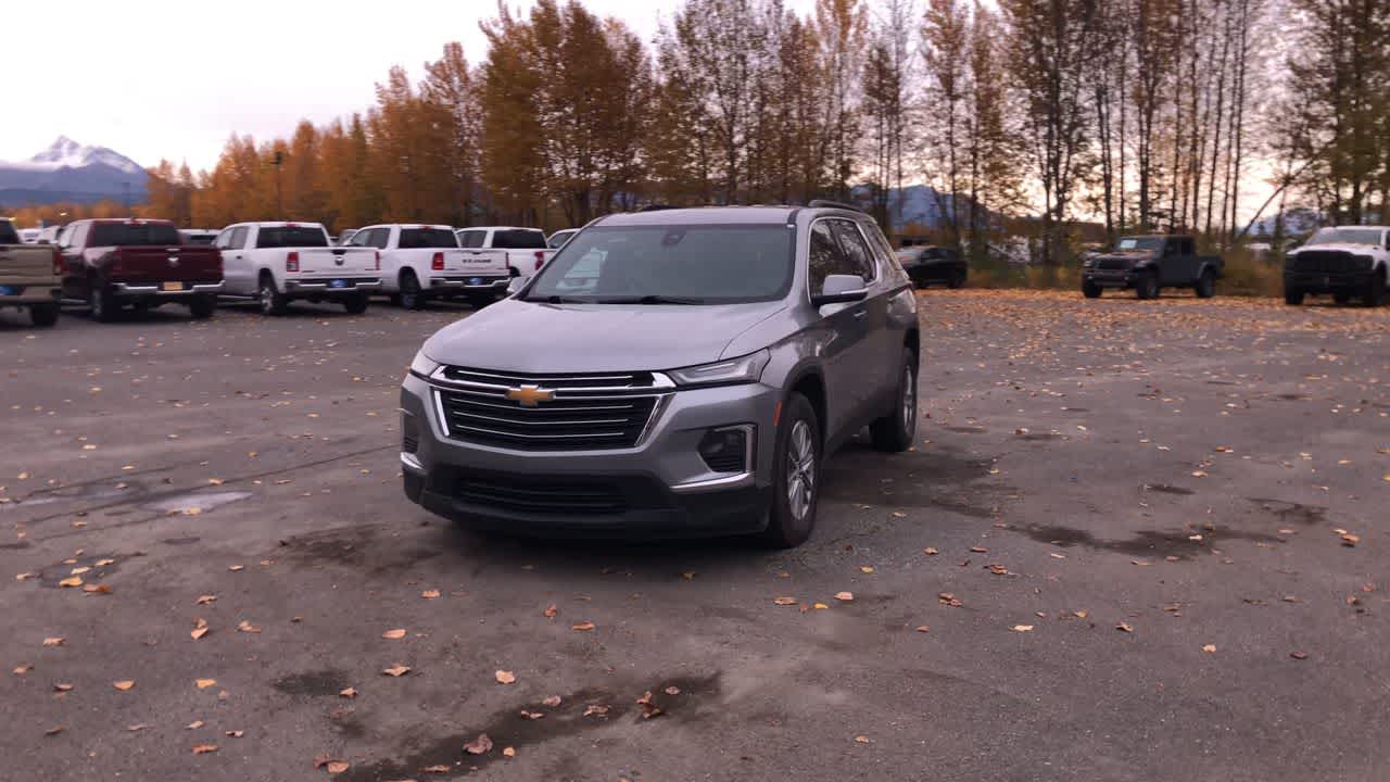 Thumbnail: 2023 Chevrolet Traverse - 5