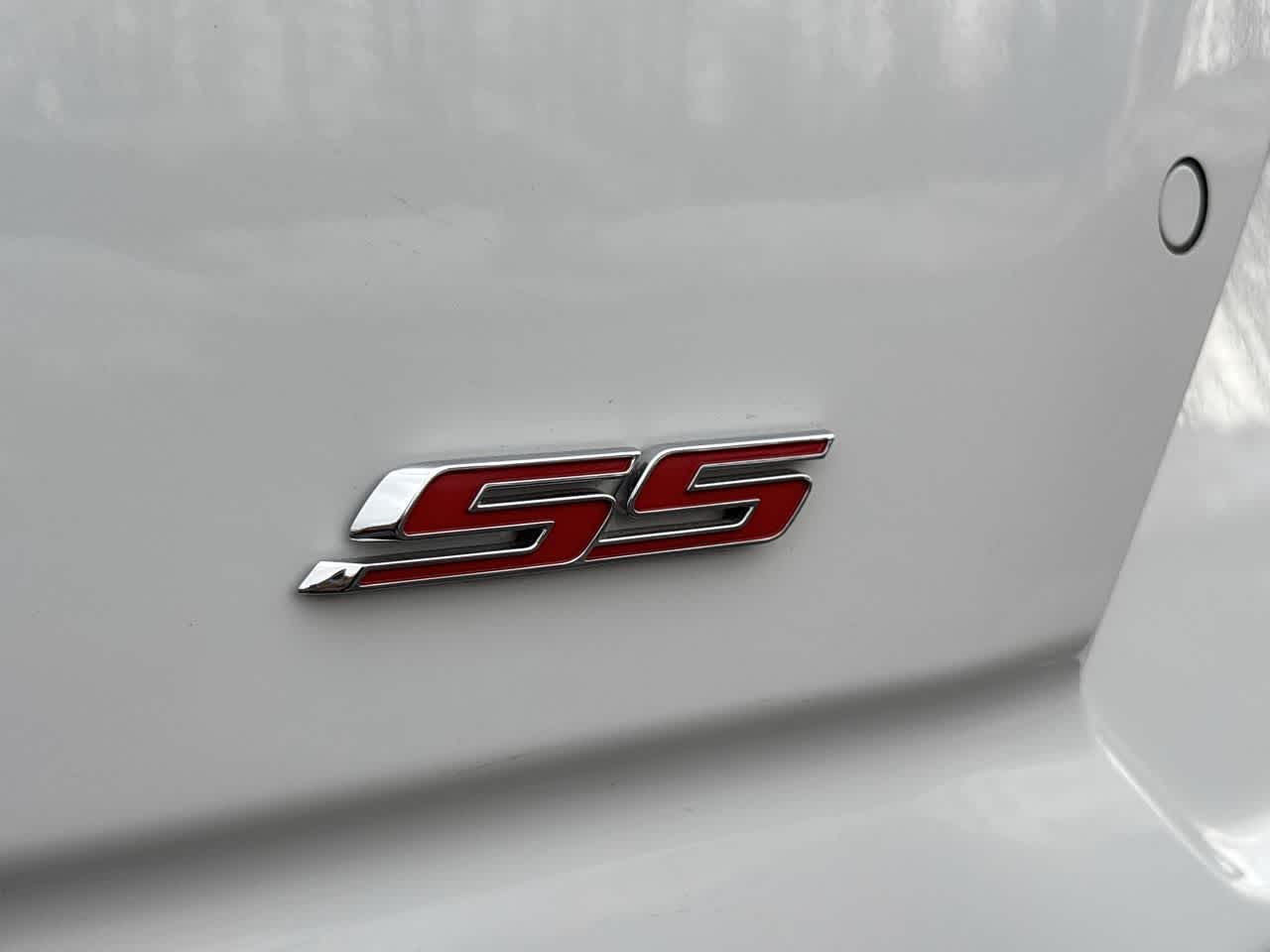 Thumbnail: 2023 Chevrolet Camaro - 10