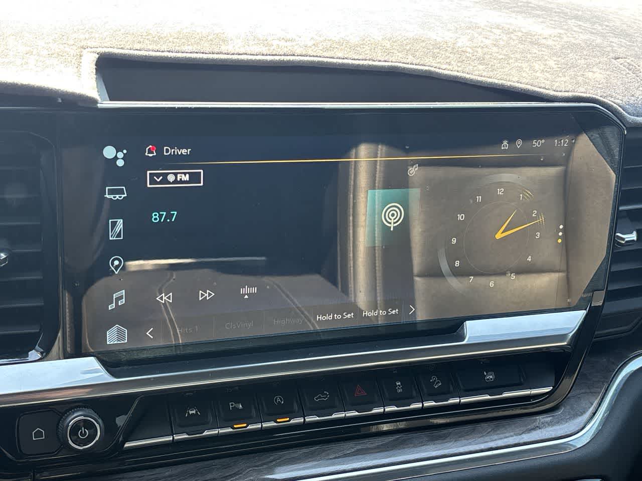 Thumbnail: 2023 Chevrolet Silverado 1500 - 17