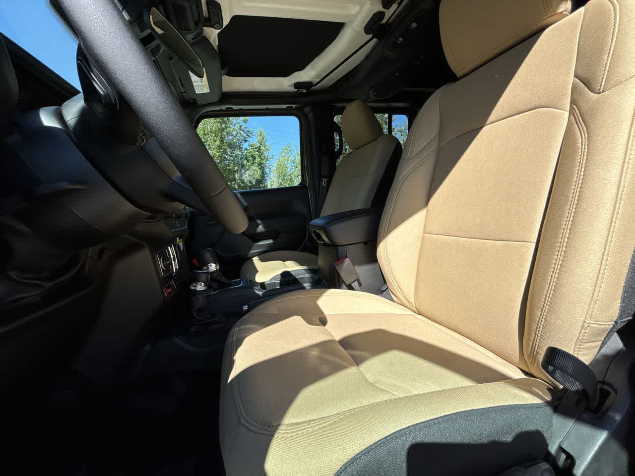 2026 Jeep Gladiator Willys 41 - Photo 23