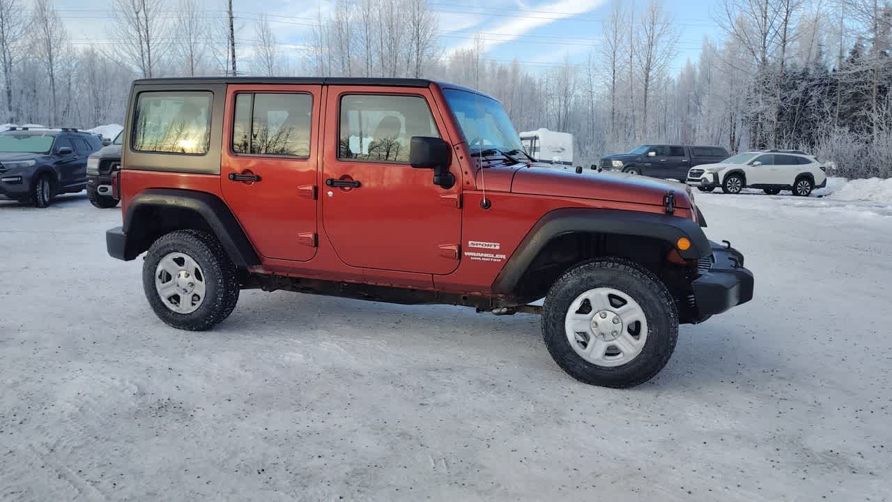 Thumbnail: 2014 Jeep Wrangler - 16