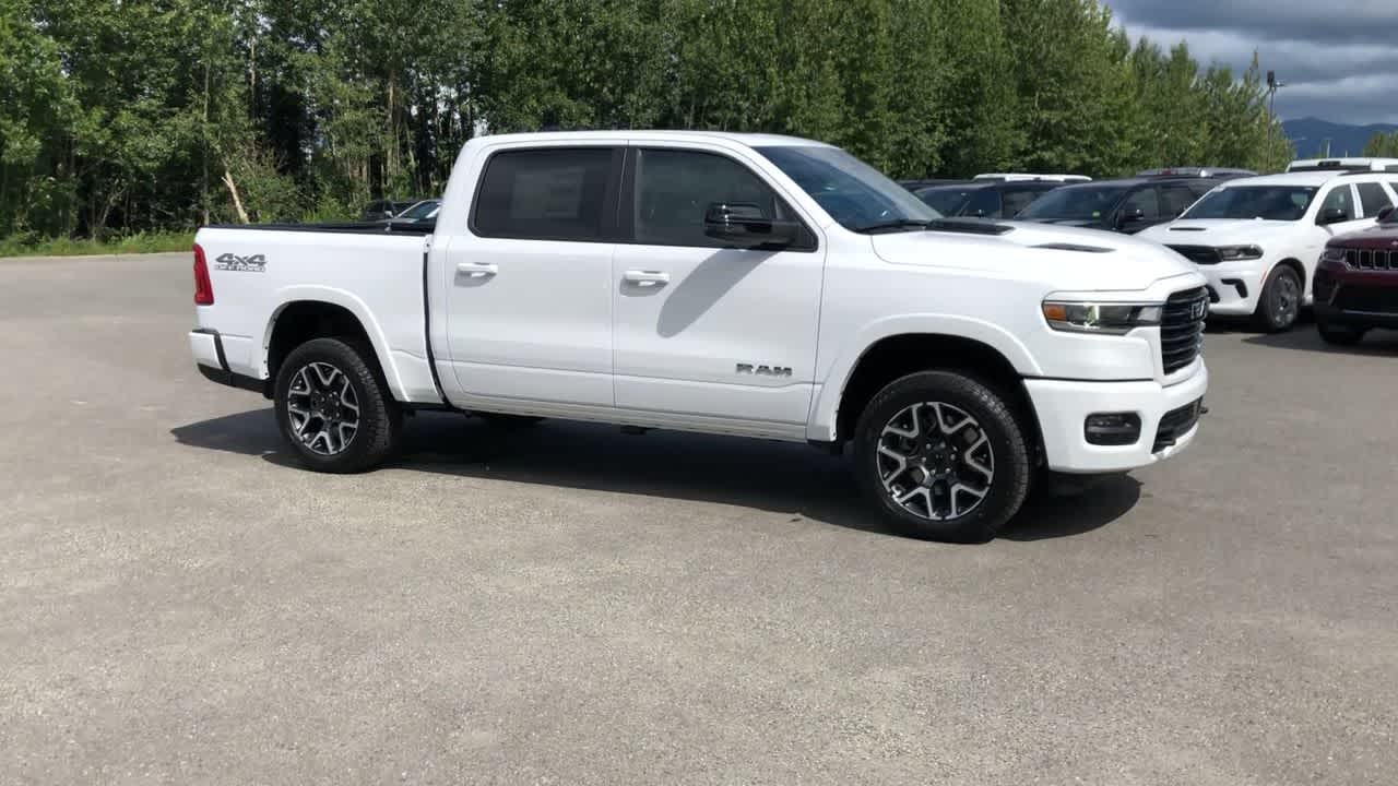 Thumbnail: 2025 RAM 1500 - 17