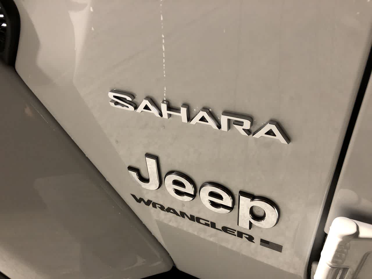 Thumbnail: 2023 Jeep Wrangler - 19