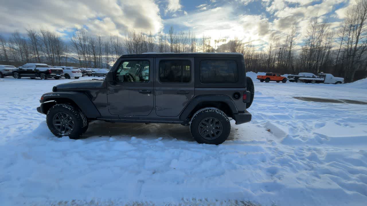 Thumbnail: 2026 Jeep Wrangler - 9