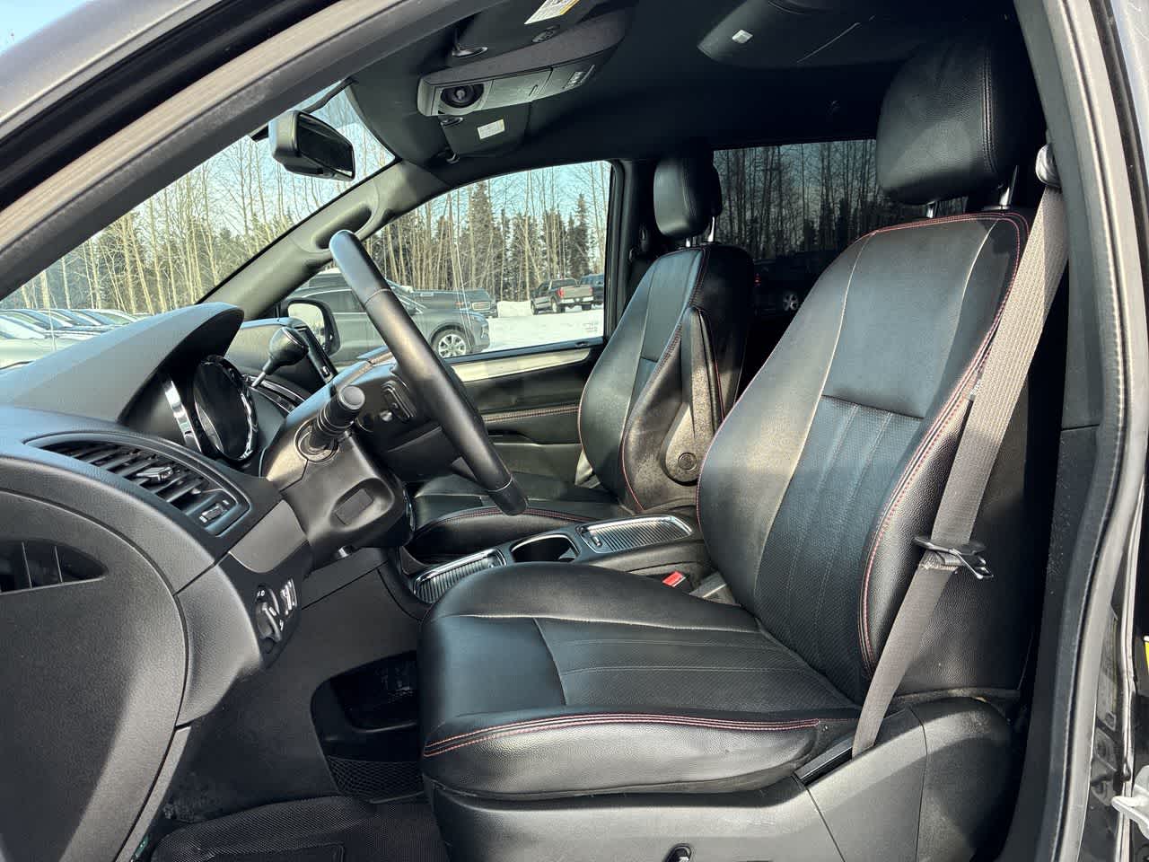 Thumbnail: 2018 Dodge Grand Caravan - 15