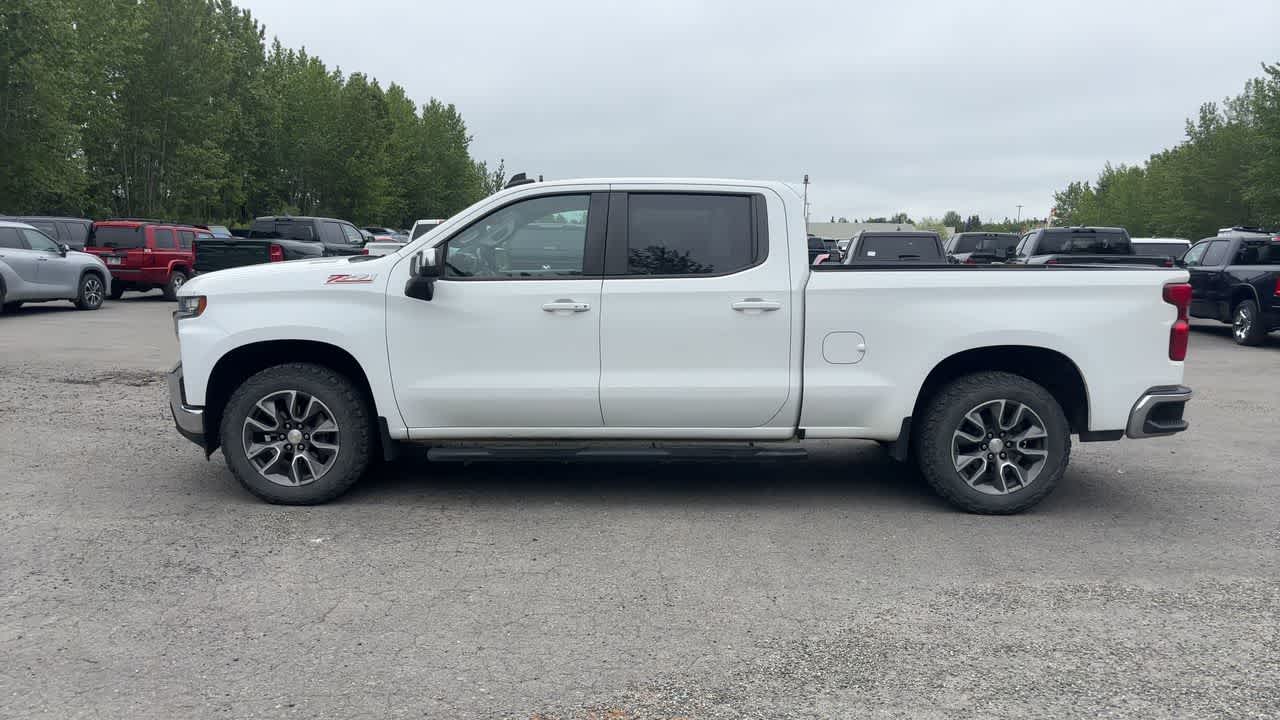 Thumbnail: 2020 Chevrolet Silverado 1500 - 8