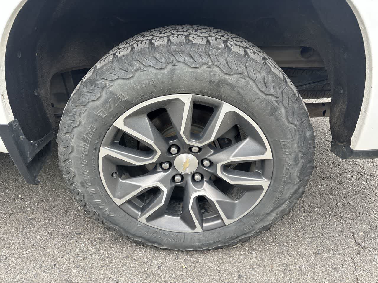 Thumbnail: 2020 Chevrolet Silverado 1500 - 21