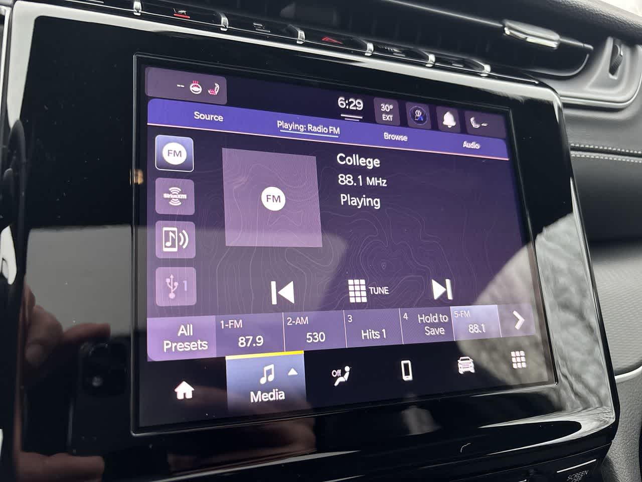 Thumbnail: 2025 Jeep Grand Cherokee - 25