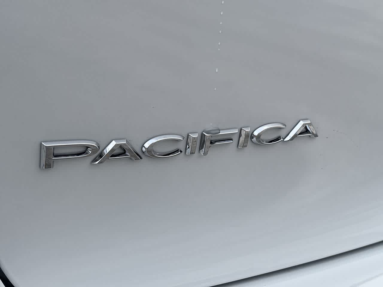 Thumbnail: 2026 Chrysler Pacifica - 18