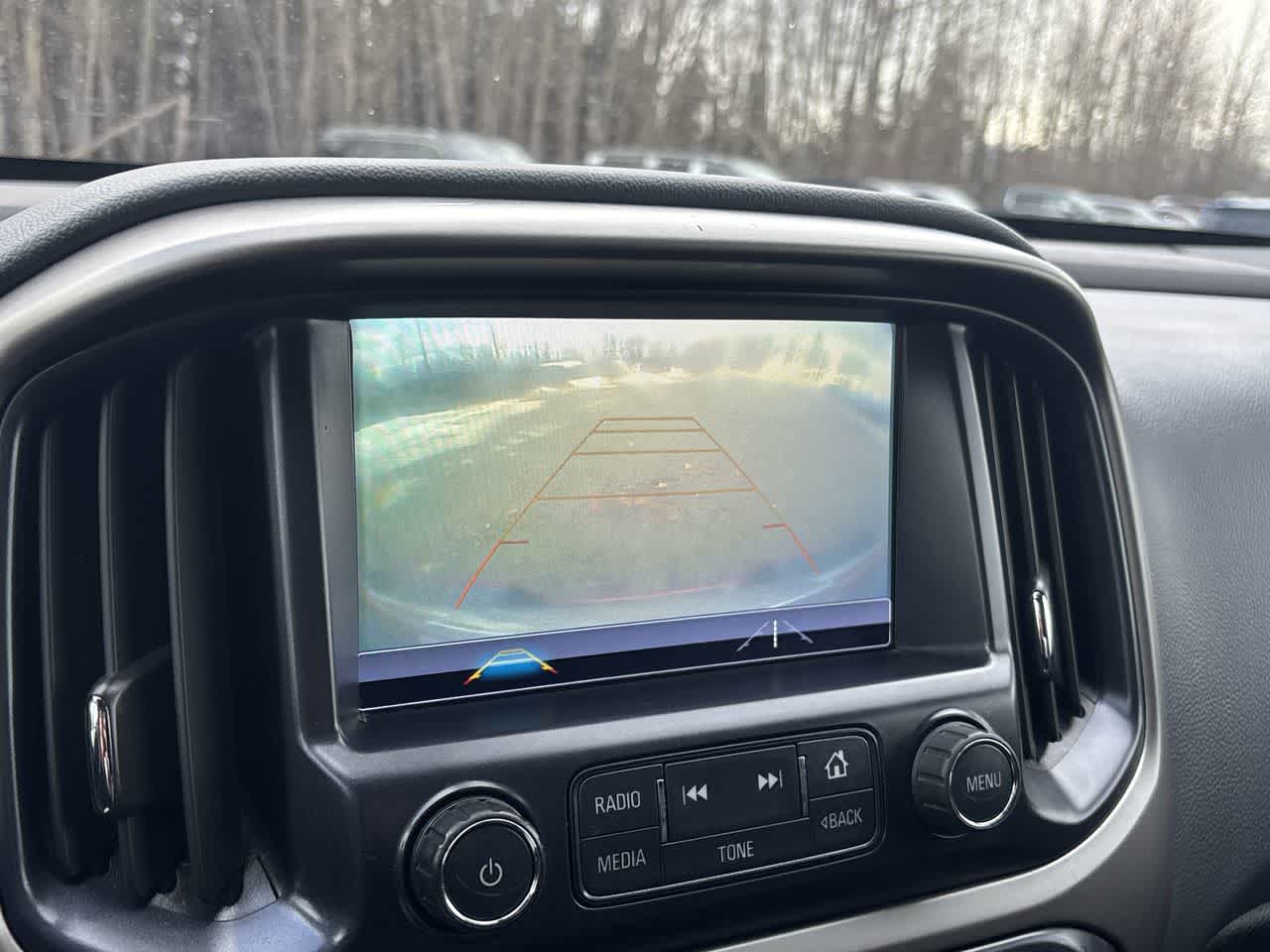 Thumbnail: 2018 Chevrolet Colorado - 18