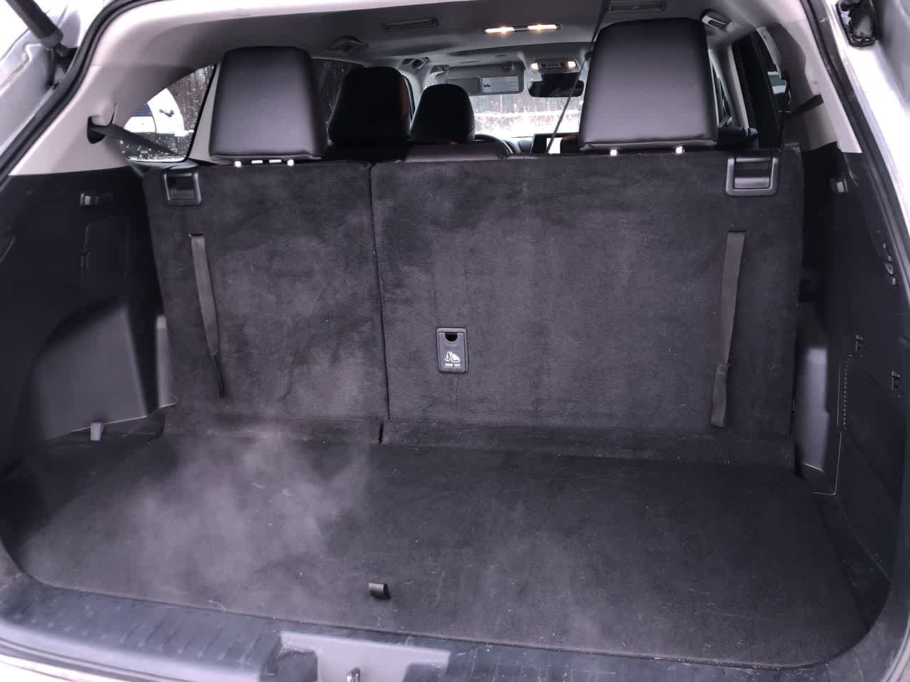 Thumbnail: 2023 Toyota Highlander - 20